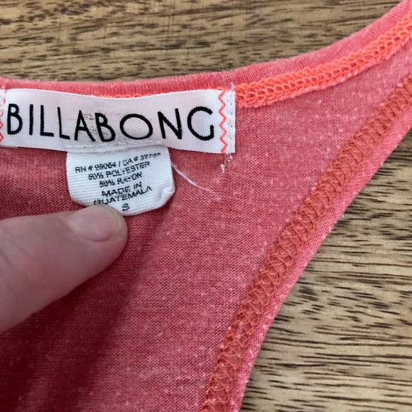 Billabong & Rip Curl | Tank Top Bundle - Picture 4 of 16